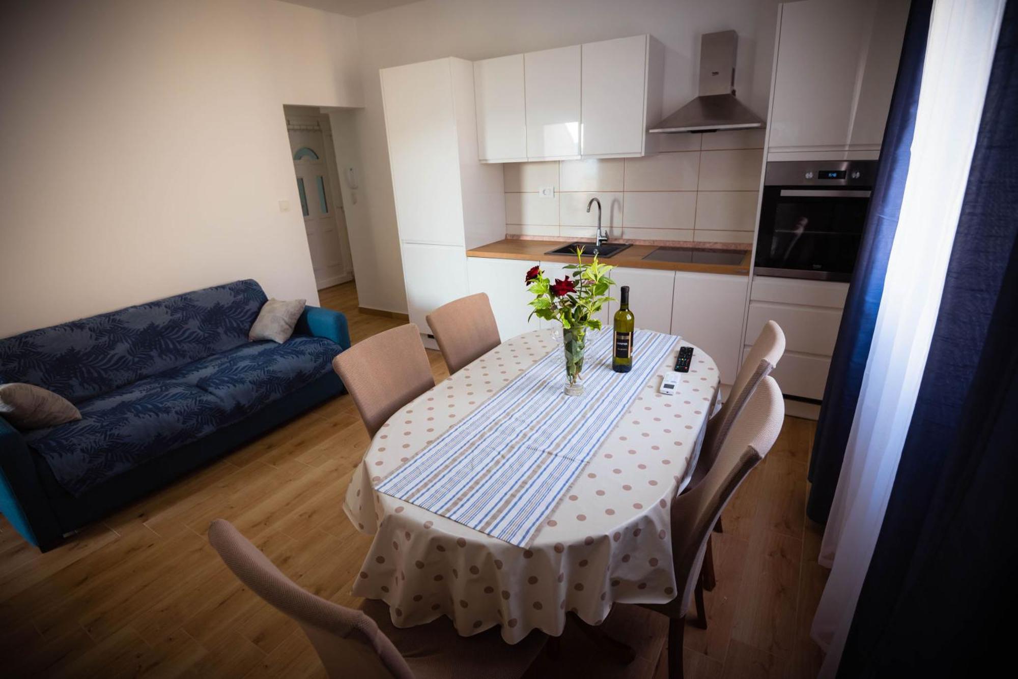 Apartmani Bare I Danica Grebaštica Exterior foto