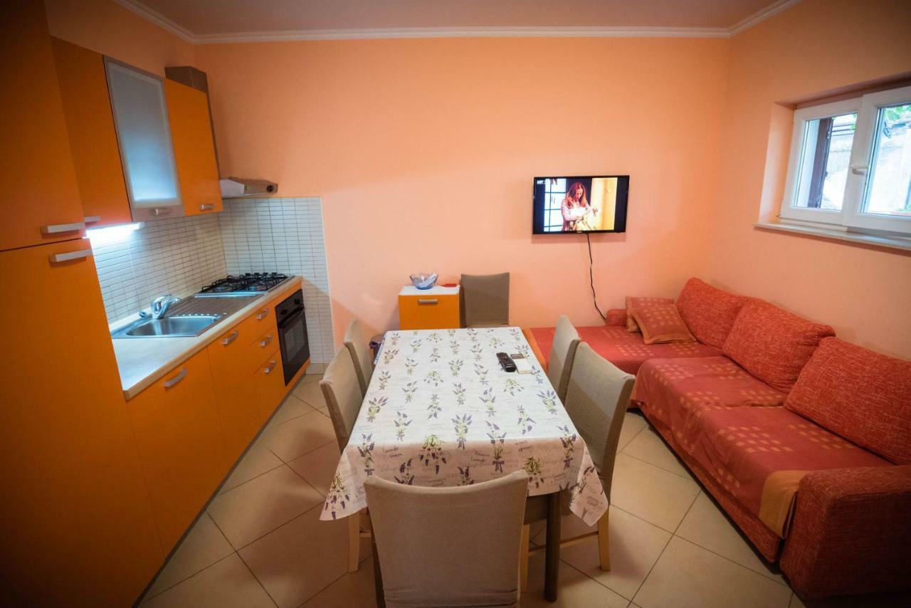 Apartmani Bare I Danica Grebaštica Exterior foto